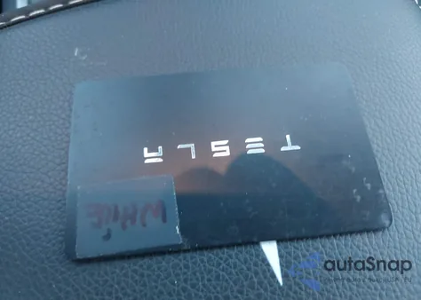 2023 Tesla Model Y Awd/Long Range Dual Motor All-Wheel Drive из США, поврежденный, VIN 7SAYGAEE7PF630072